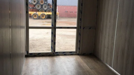 shipping-container-sliding-glass-door_1